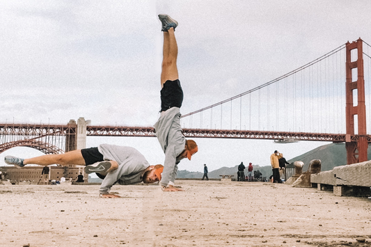 13 Motivational Yogis to Follow on Instagram in 2020